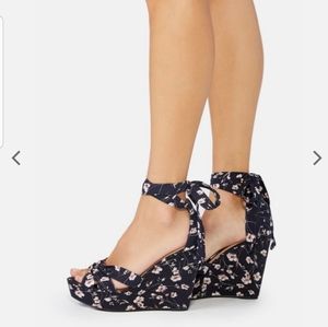 Laycee Women's Sandal Wedge JustFab